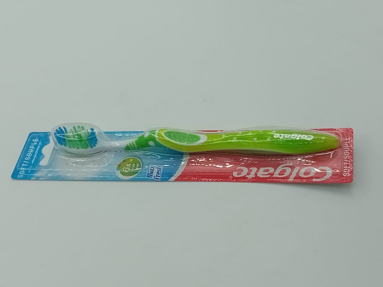 فرشاية اسنان colgate (ناعمه)