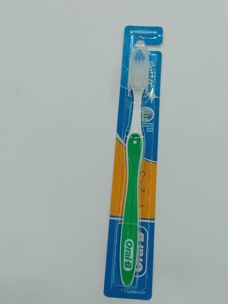 فرشاية اسنان oral-B