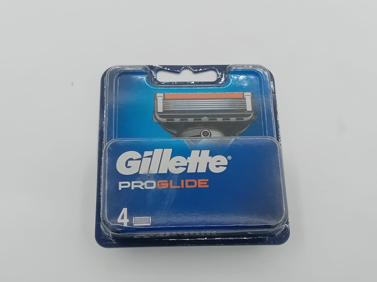 رؤس Gillette bro glide(4رؤس)