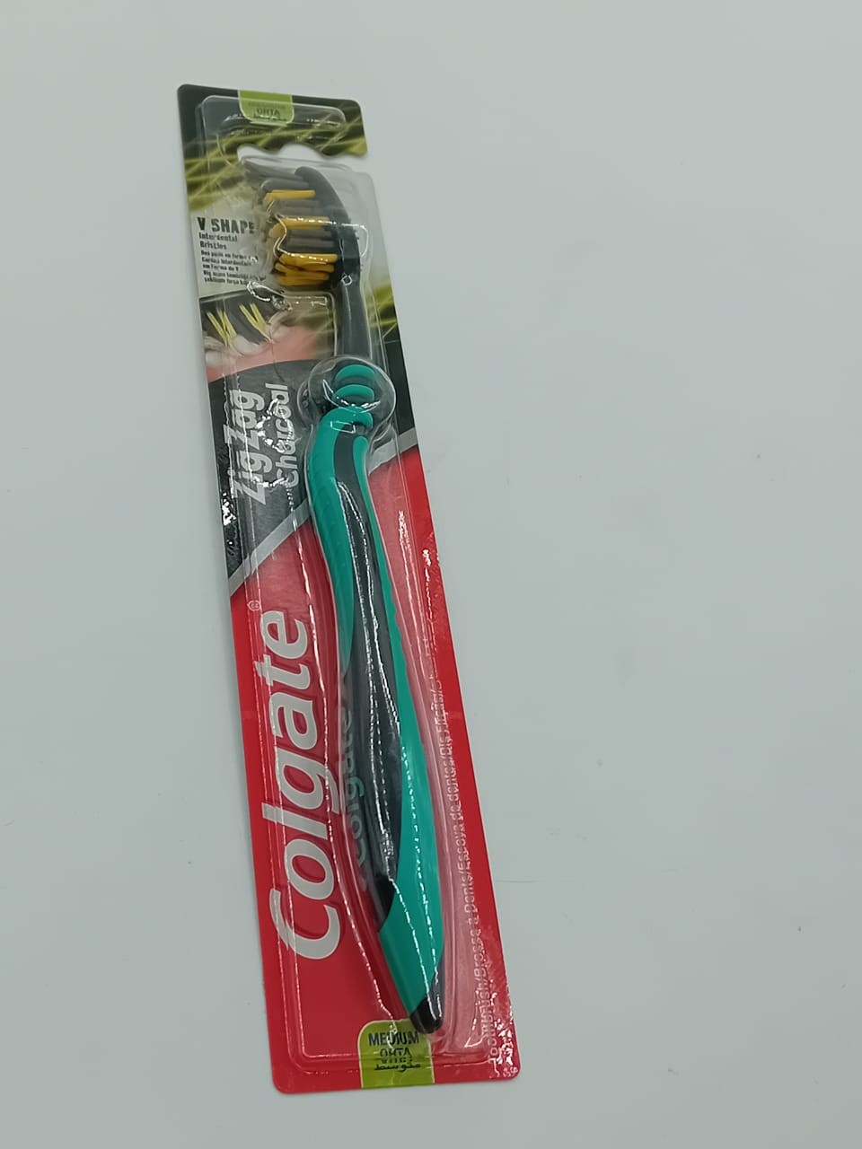 فرشاية اسنان colgate(نعومه متوسطه )